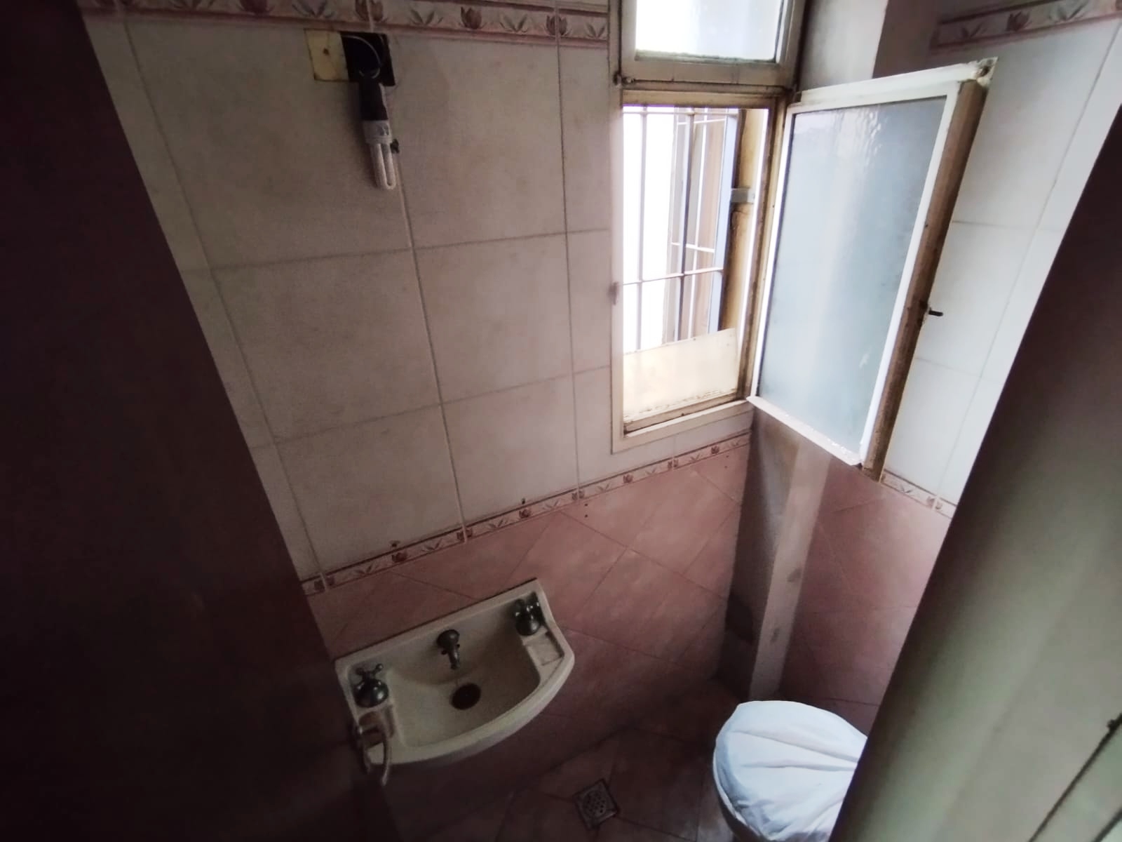 CABILDO, AV. al 4600 Piso 1 19