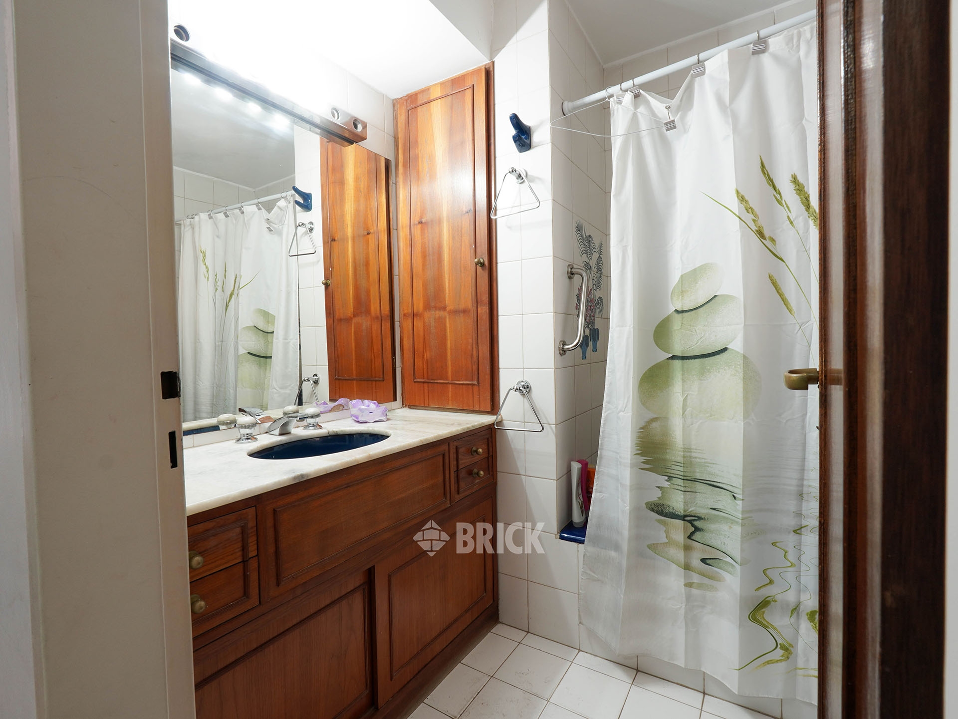 CUBA al 2500 Piso 1 24