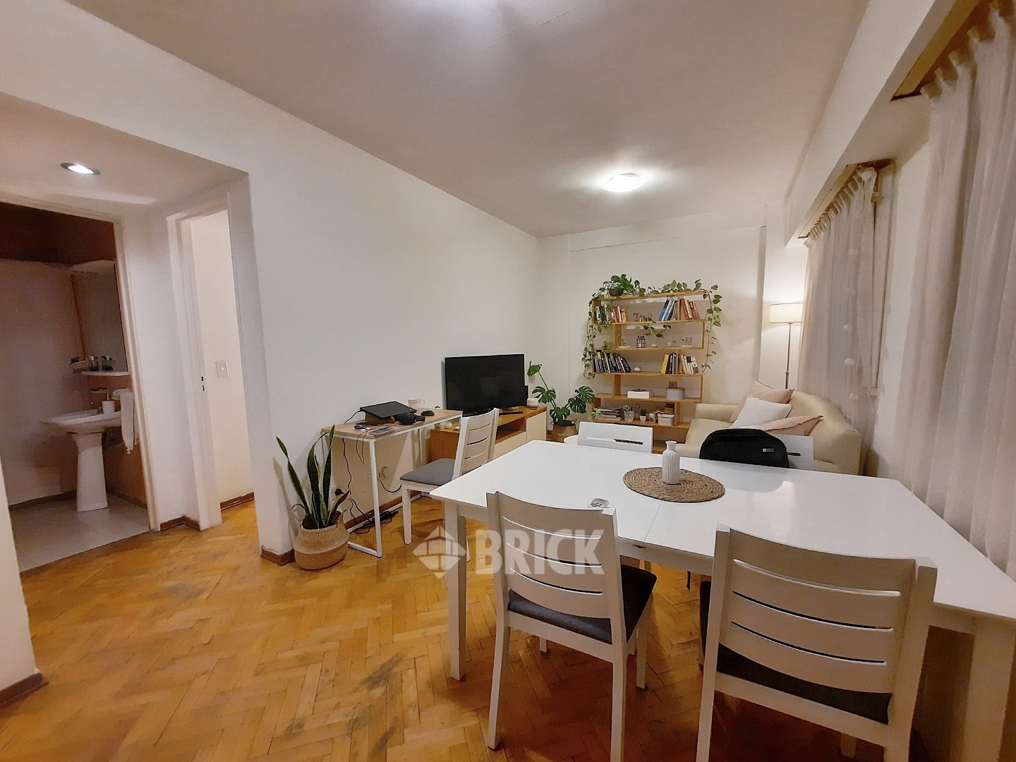 PUEYRREDON, AV. al 1300 Piso 2 1