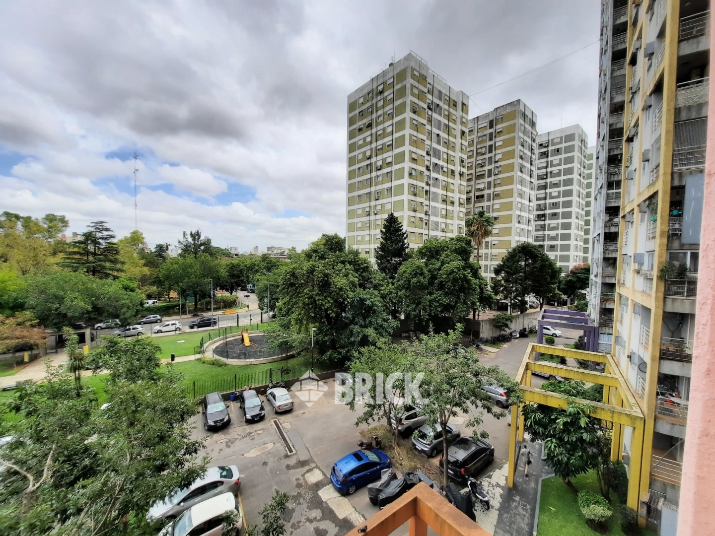 DUMONT, SANTOS al 2700 Piso 4 11
