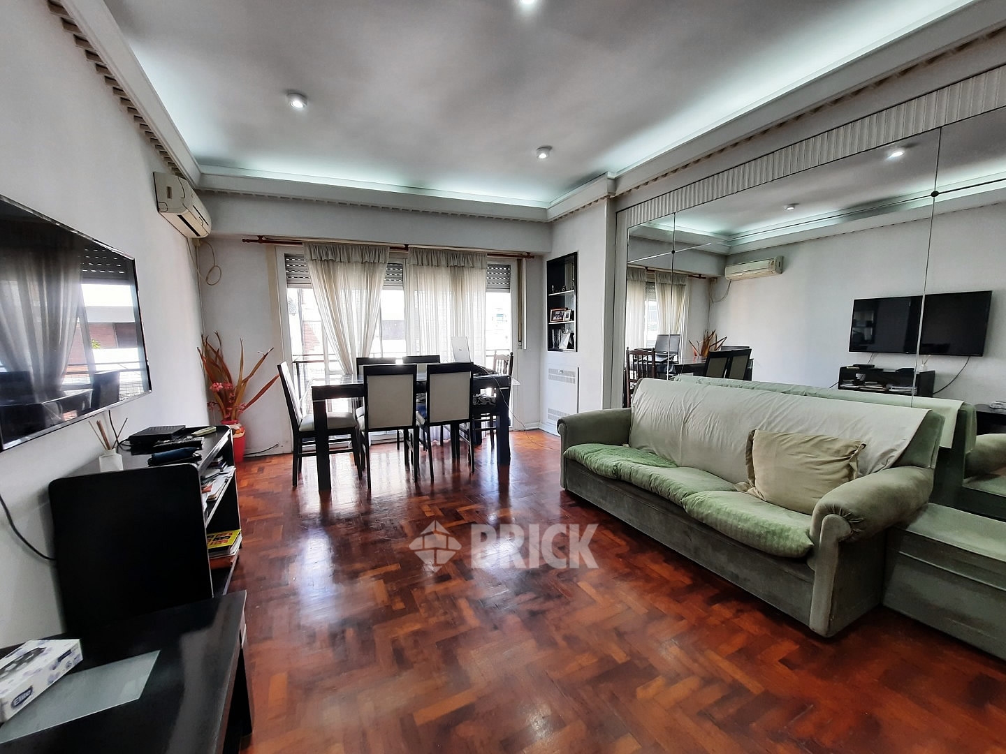 MALVINAS ARGENTINAS al 0 Piso 6 1