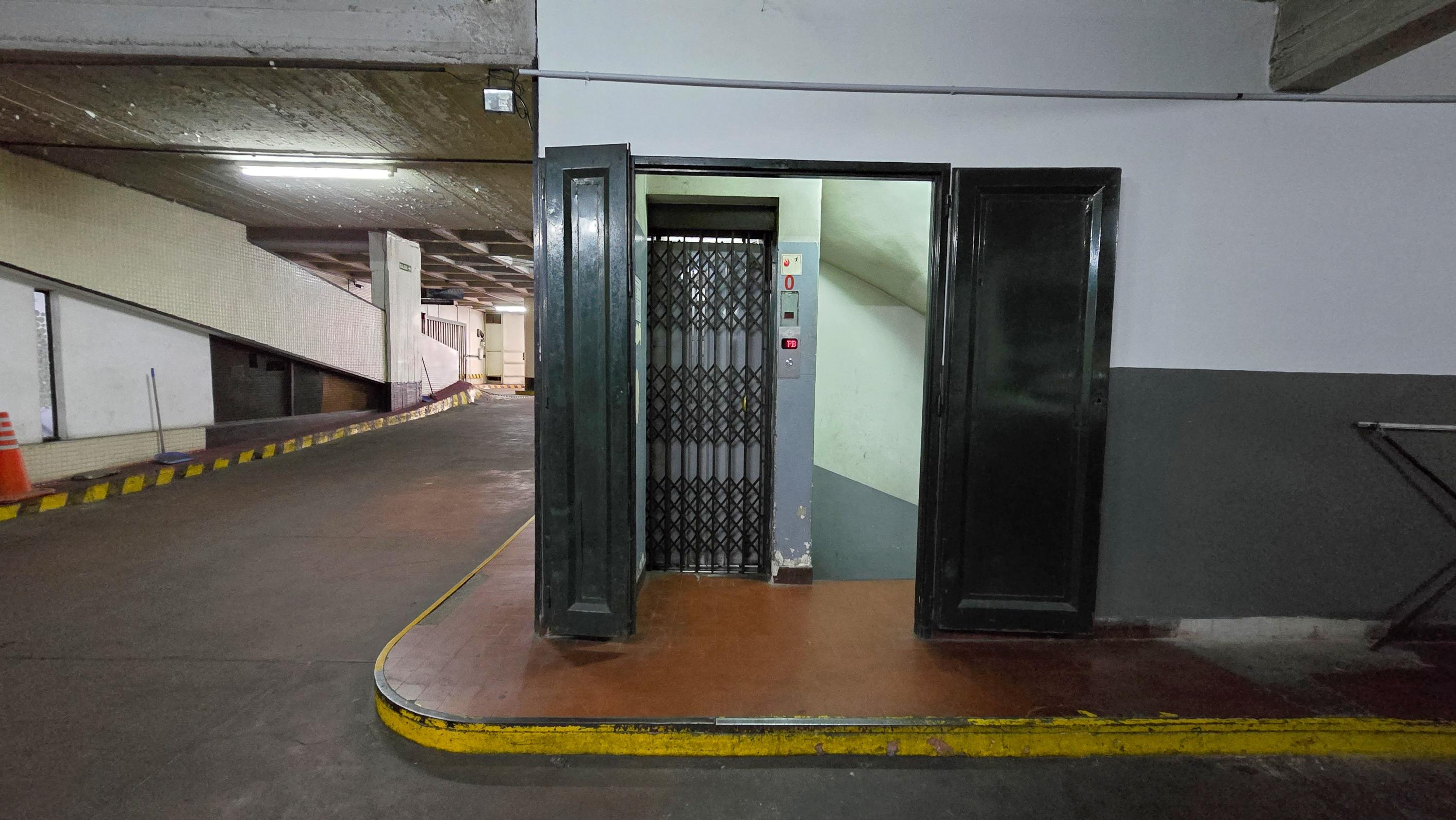 ALVEAR, MARCELO T. DE al 1200 Piso 3° Nº 236 4