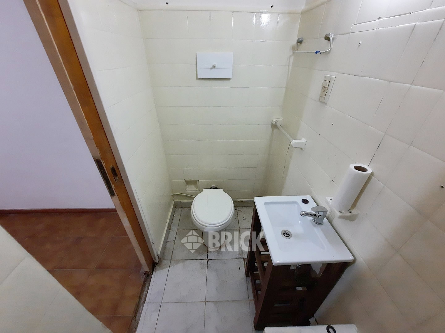 DONADO al 2200 Piso PB 13