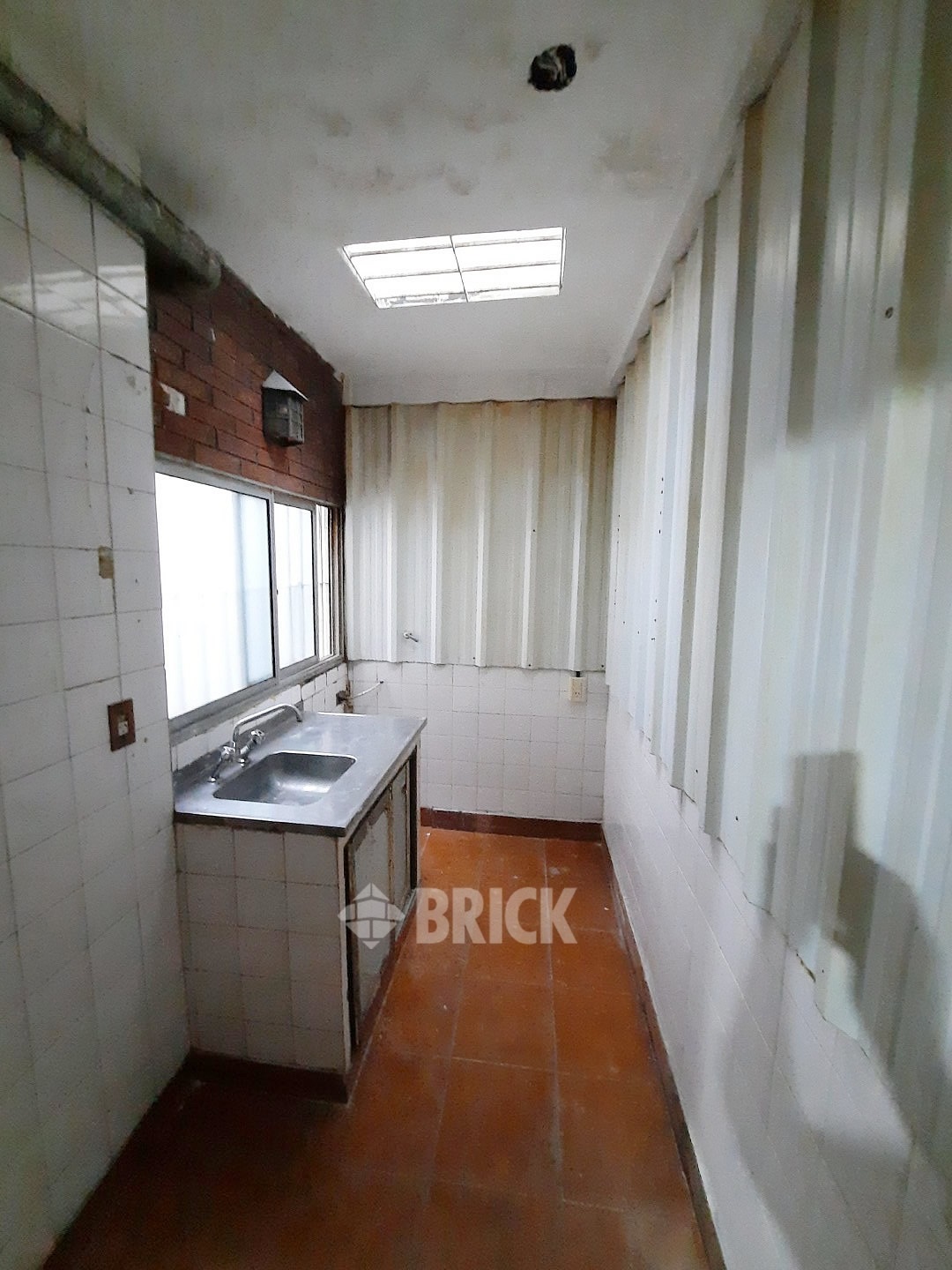 DONADO al 2200 Piso PB 14