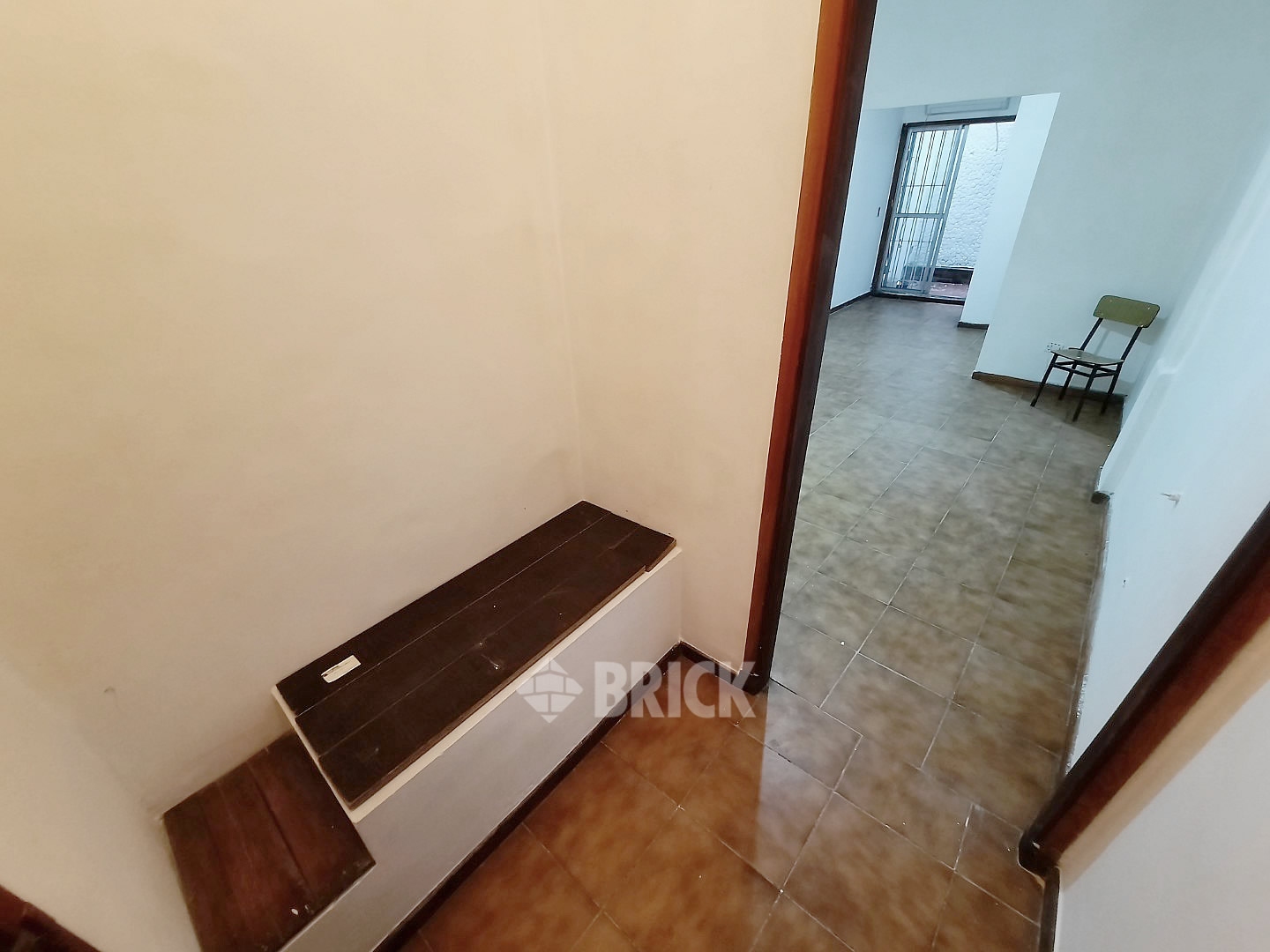 DONADO al 2200 Piso PB 17