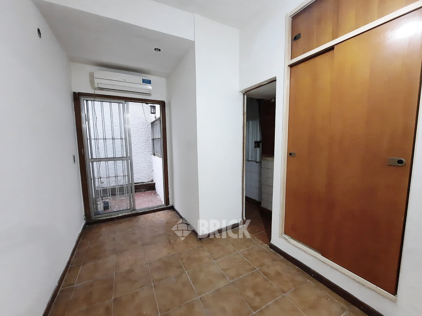 DONADO al 2200 Piso PB 3