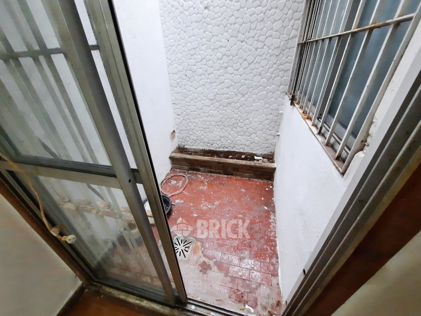 DONADO al 2200 Piso PB 7