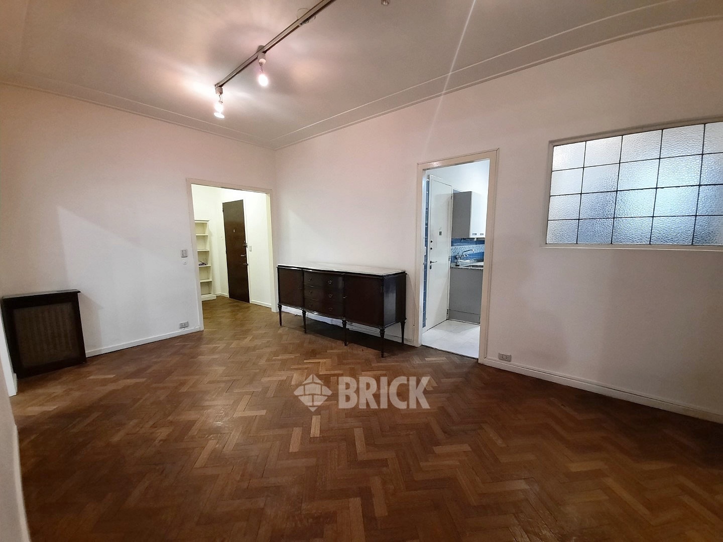 SANCHEZ DE BUSTAMANTE al 1900 Piso 1 4