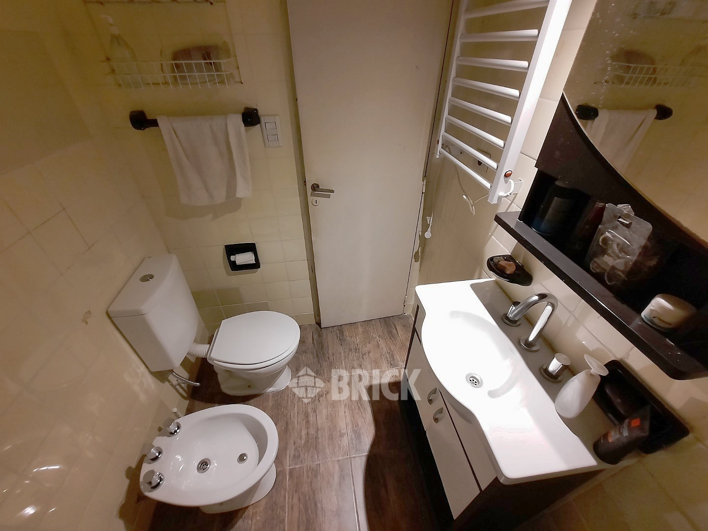 PICHINCHA al 100 Piso 1 13