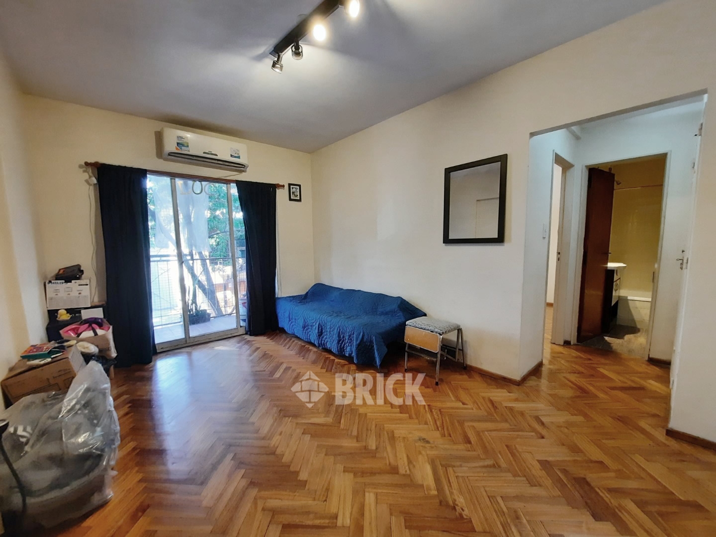 PICHINCHA al 100 Piso 1 3