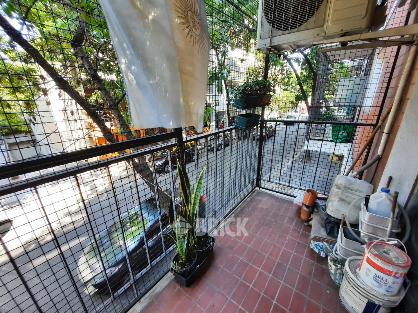 PICHINCHA al 100 Piso 1 5