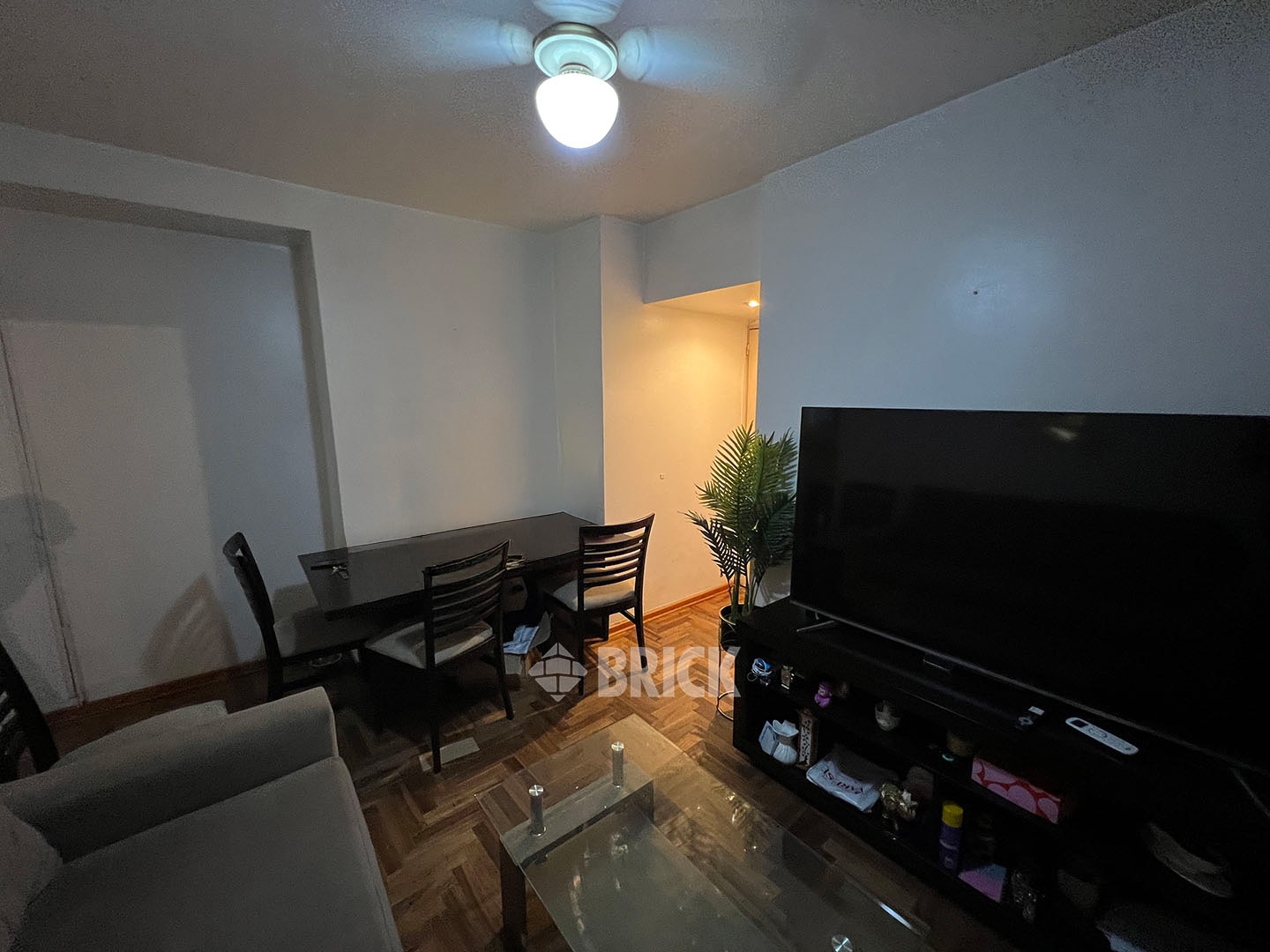 PRINGLES al 400 Piso 3 4