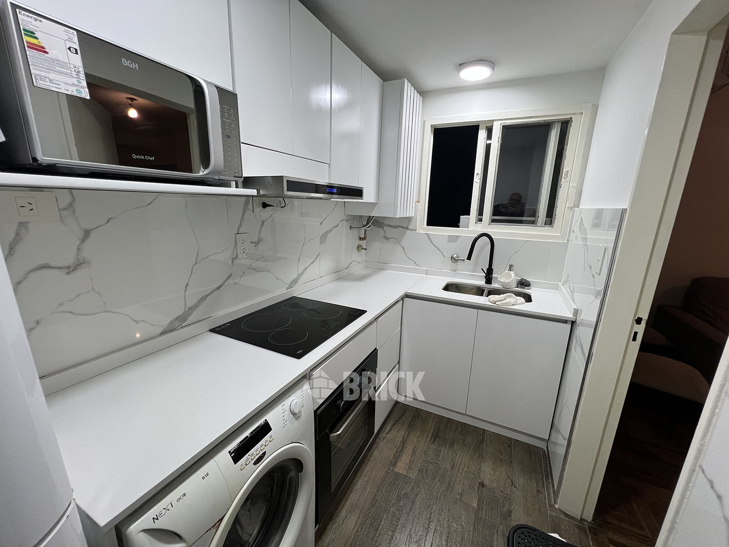 PRINGLES al 400 Piso 3 6