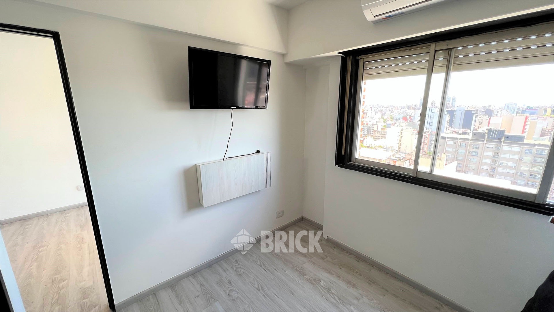 DIAZ VELEZ, AV. al 4100 Piso 16 6