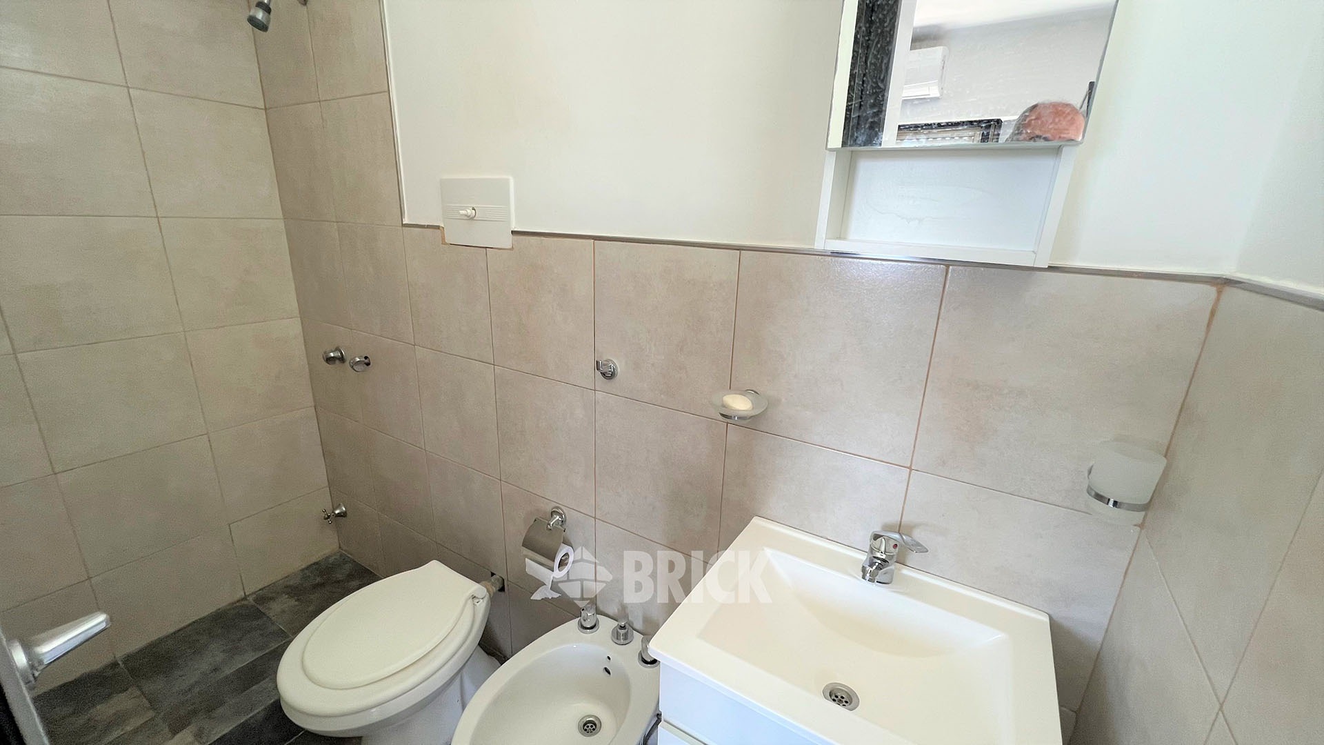 DIAZ VELEZ, AV. al 4100 Piso 16 7