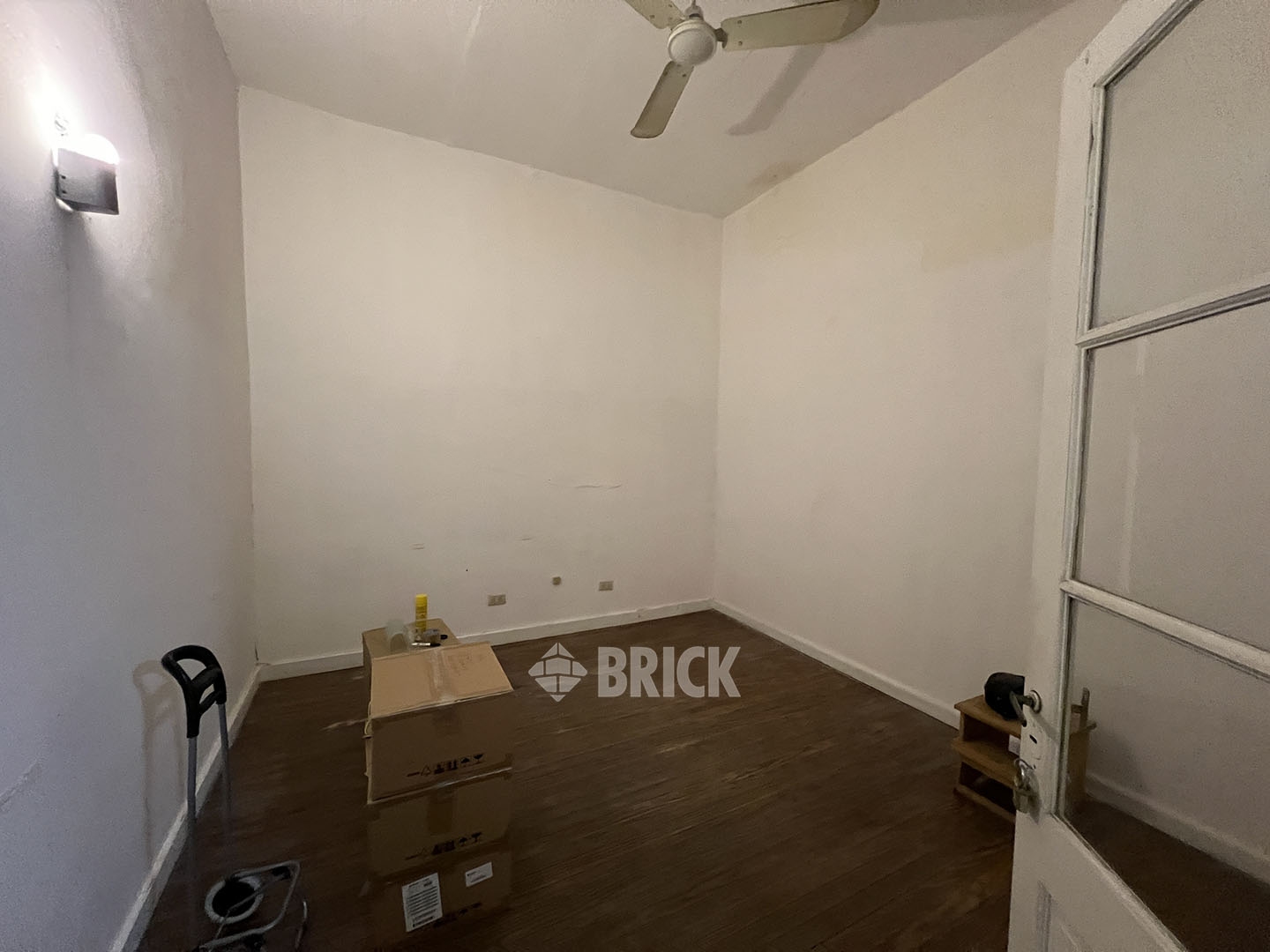 TRELLES, MANUEL al 2400 Piso PB 14