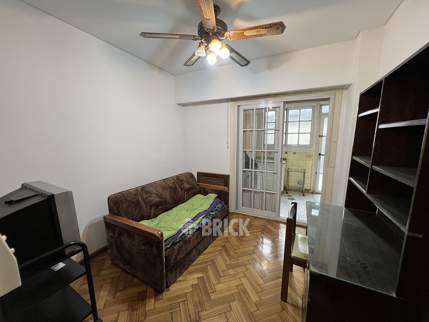 SAN JUAN, AV. al 1400 Piso PB 5