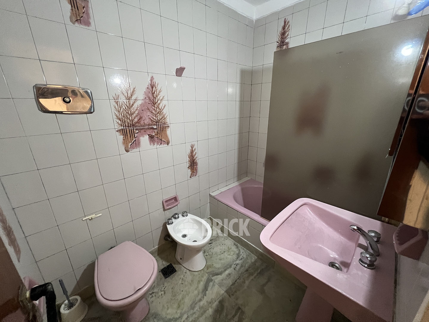 SAN JUAN, AV. al 1400 Piso PB 9