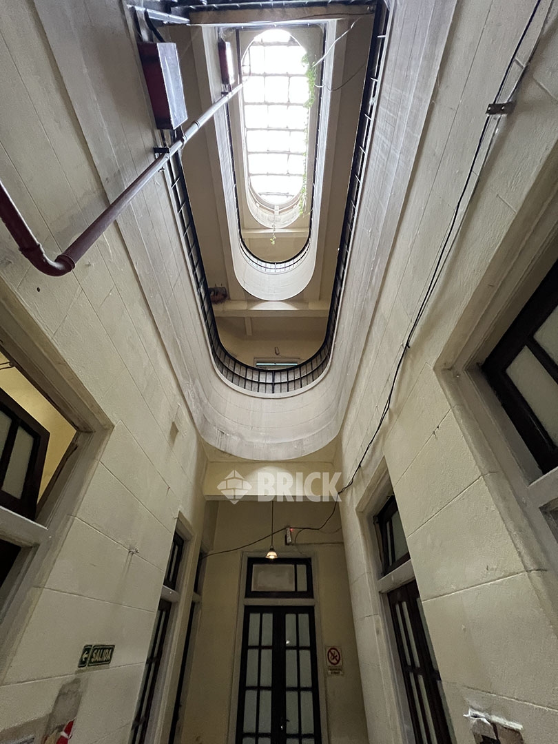 ALEM, LEANDRO N., AV. al 500 13