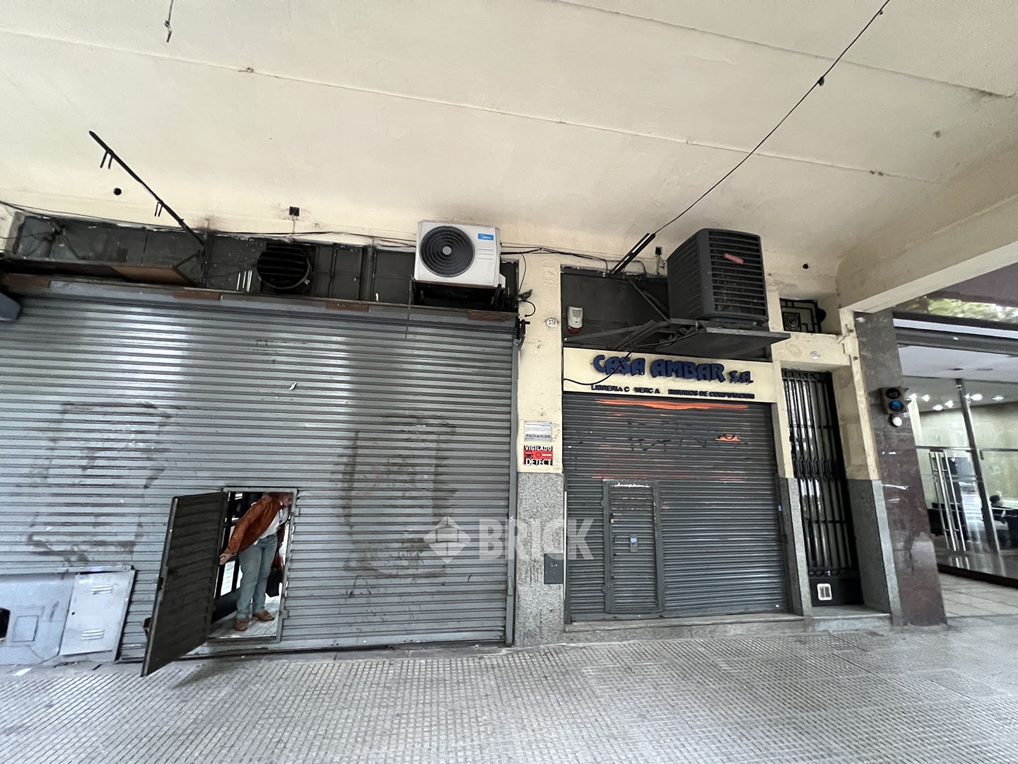 ALEM, LEANDRO N., AV. al 500 17