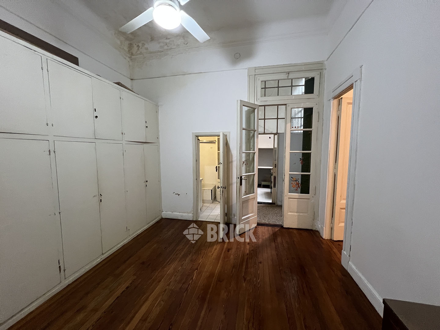 MITRE, BARTOLOME al 2600 Piso 1 11