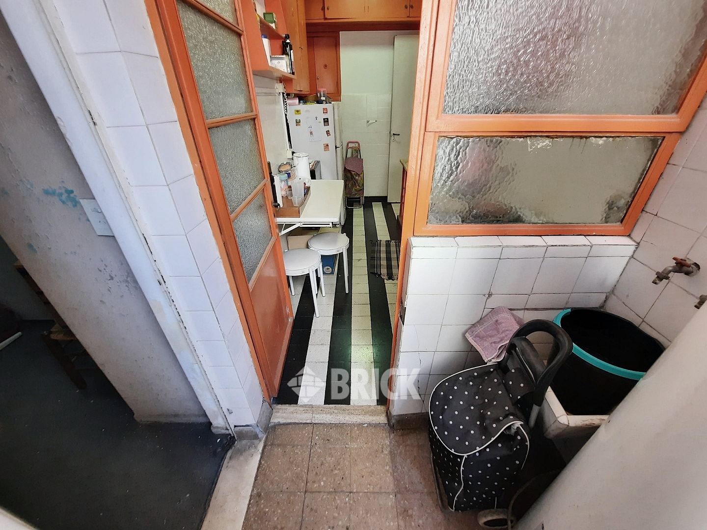 SALGUERO, JERONIMO al 2500 Piso 7 27