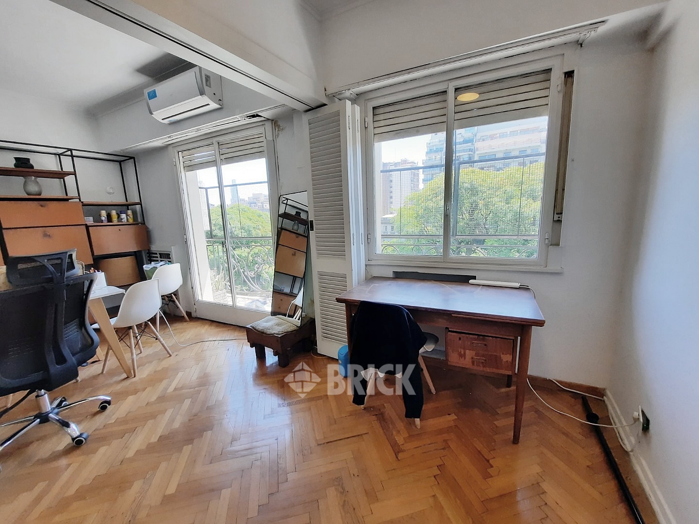 SALGUERO, JERONIMO al 2500 Piso 7 5