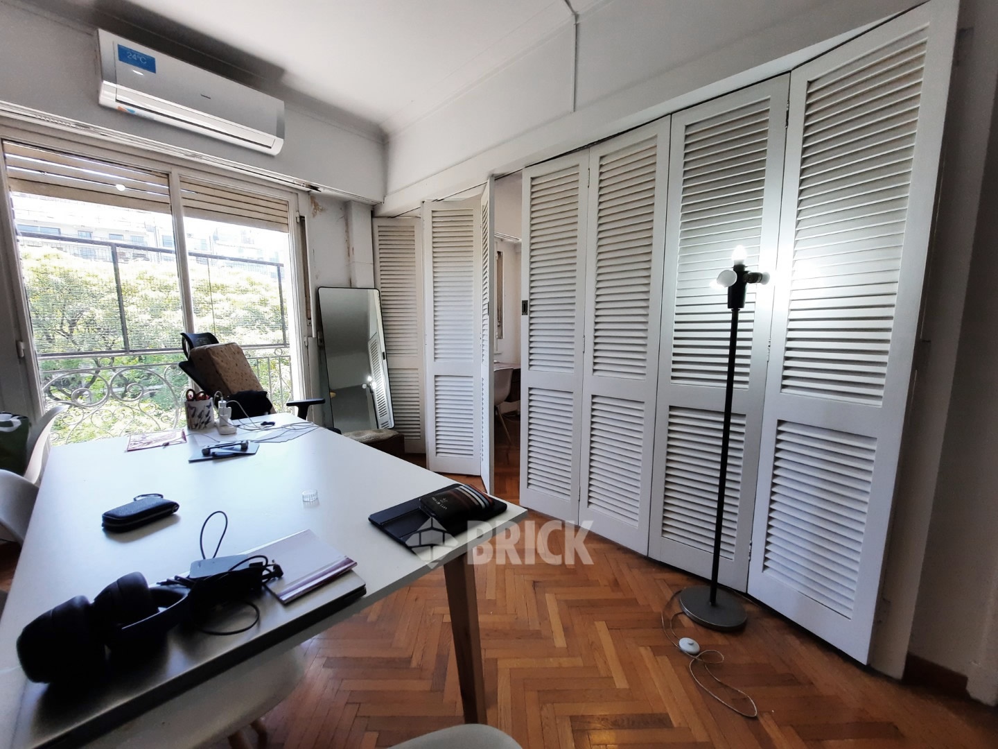 SALGUERO, JERONIMO al 2500 Piso 7 6