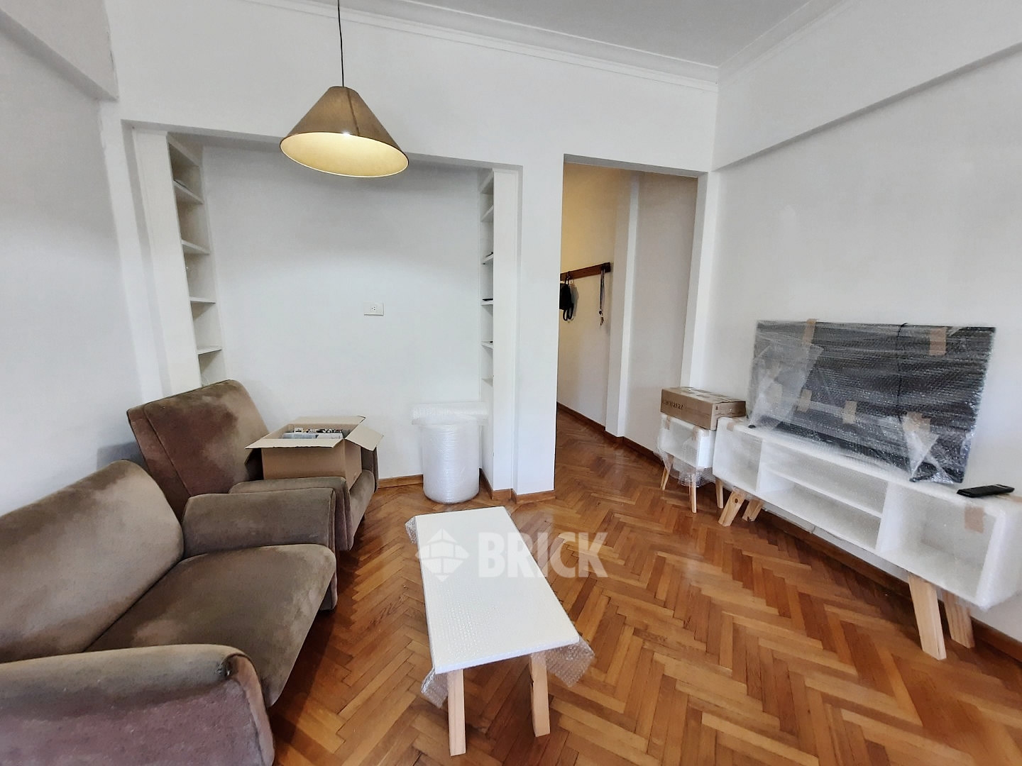 SALGUERO, JERONIMO al 2500 Piso 7 9