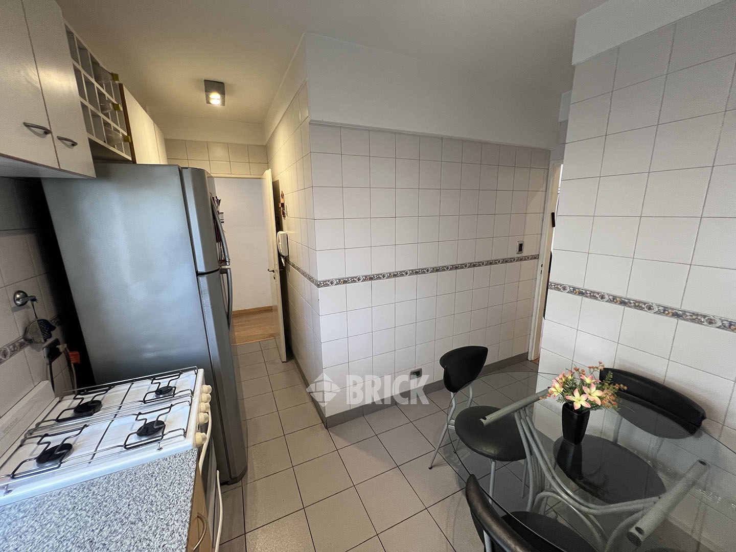 ALVAREZ, DONATO, T. GRAL. al 400 Piso 7 17