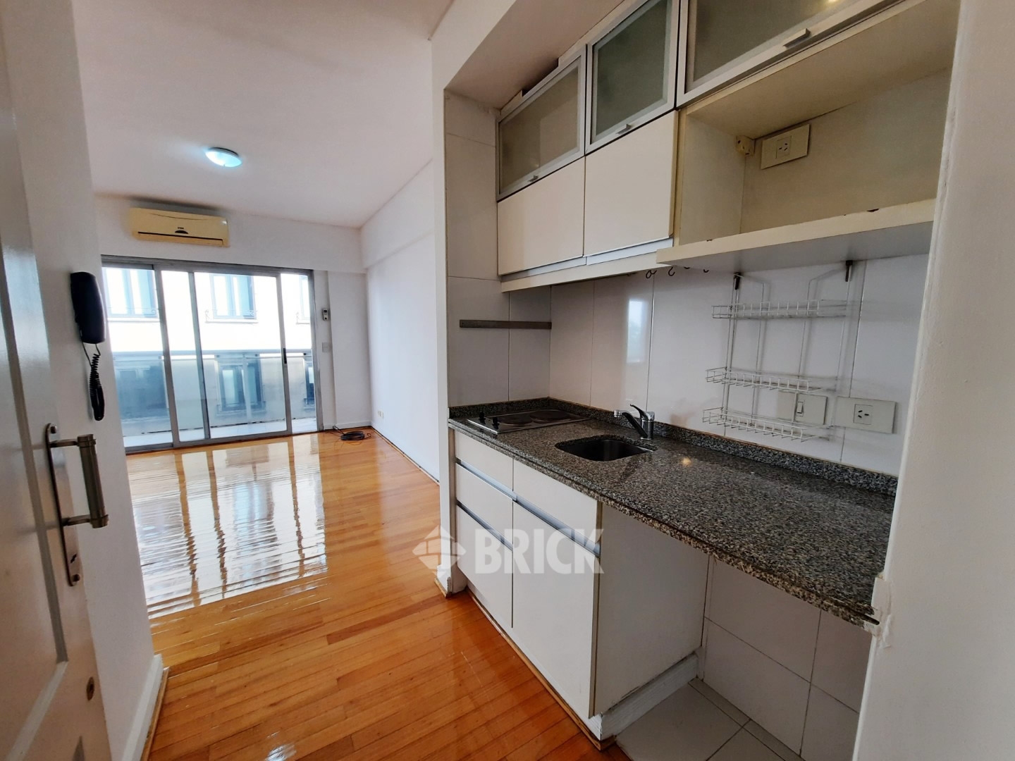 VIAMONTE al 1800 Piso 4 10