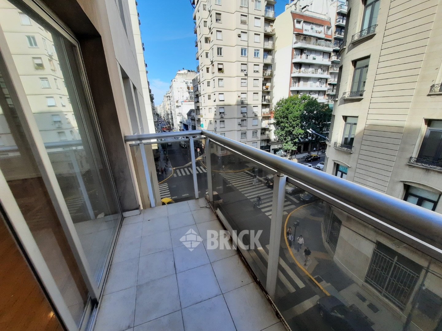 VIAMONTE al 1800 Piso 4 7