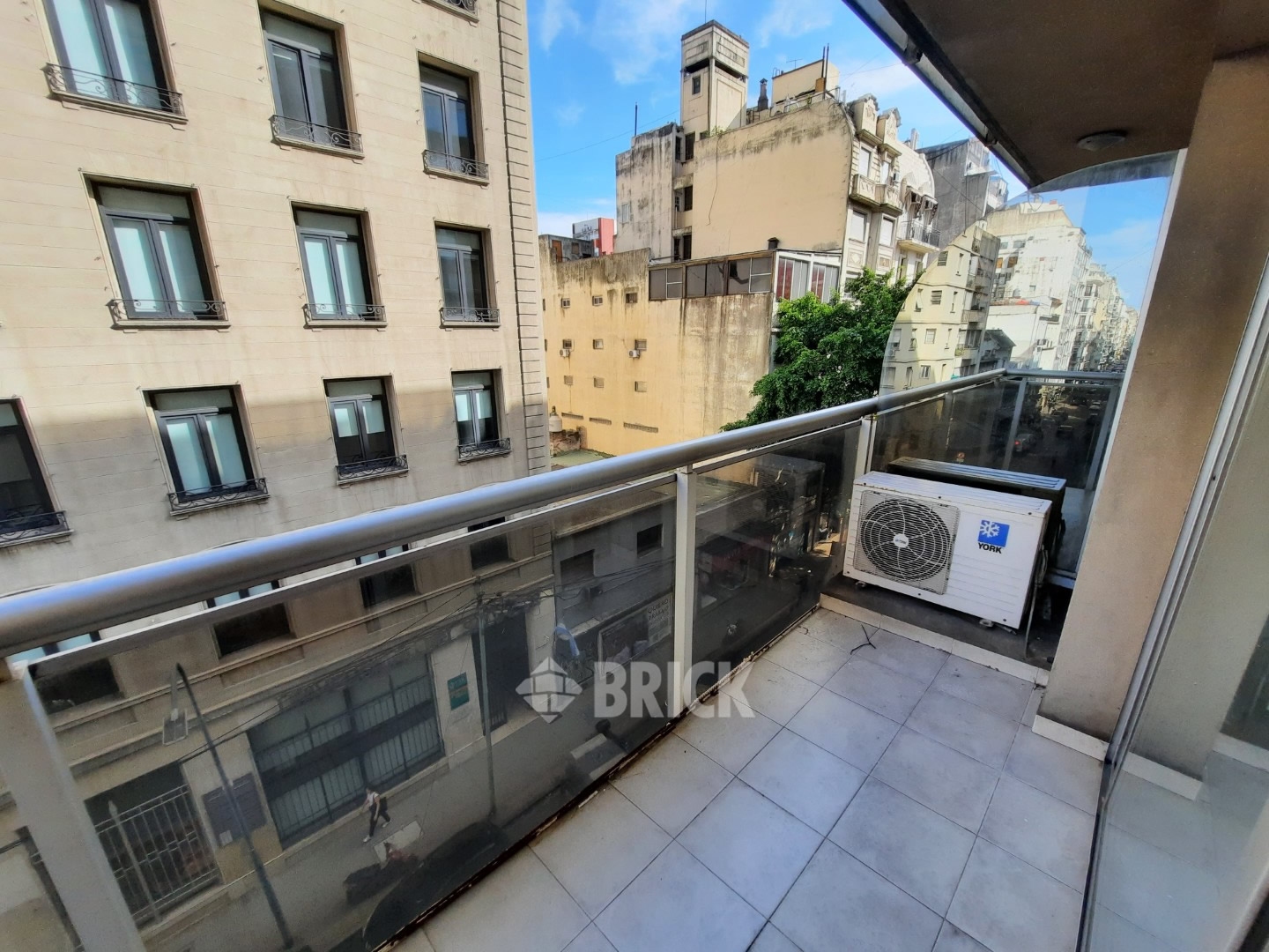 VIAMONTE al 1800 Piso 4 8