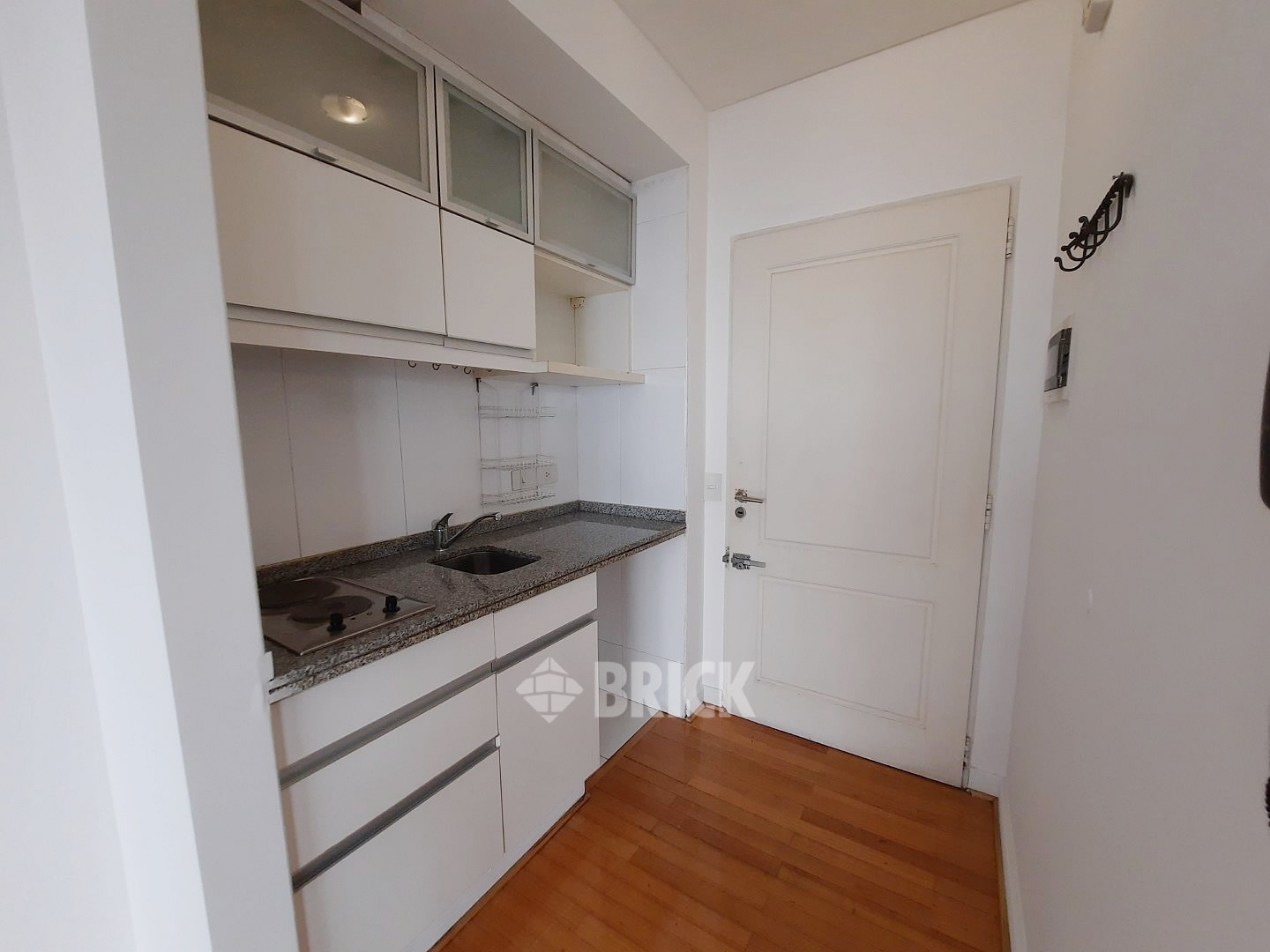 VIAMONTE al 1800 Piso 4 9