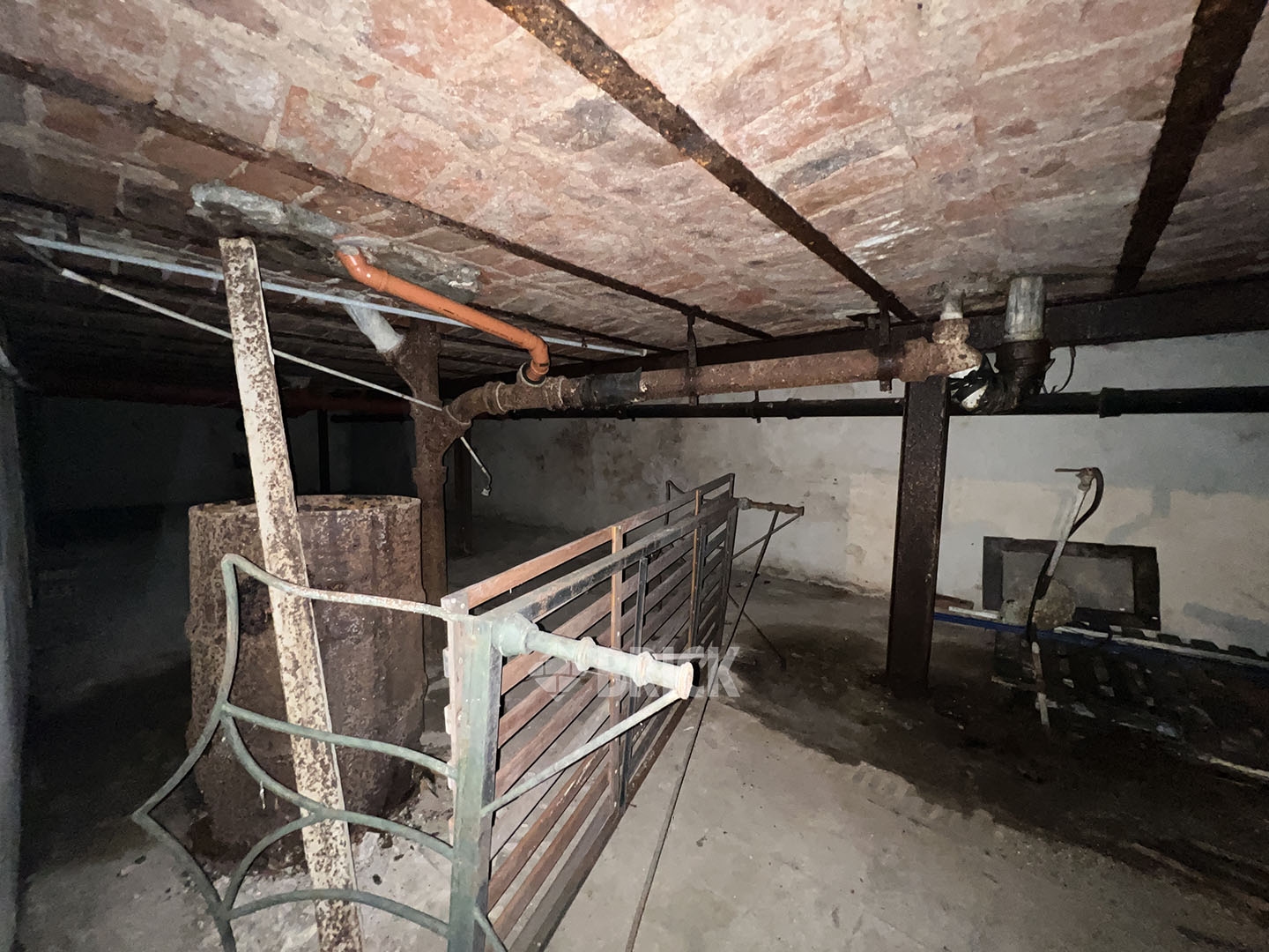 GIRARDOT al 100 Piso PB 15