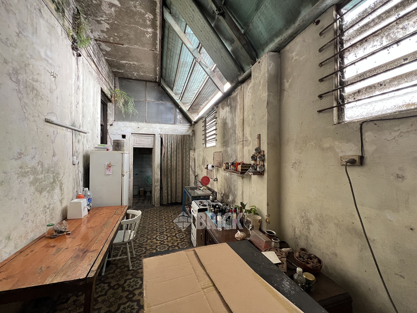 GIRARDOT al 100 Piso PB 7