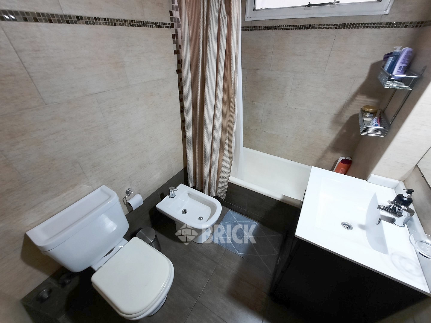 CORONEL DIAZ, AV. al 1500 Piso 5 13