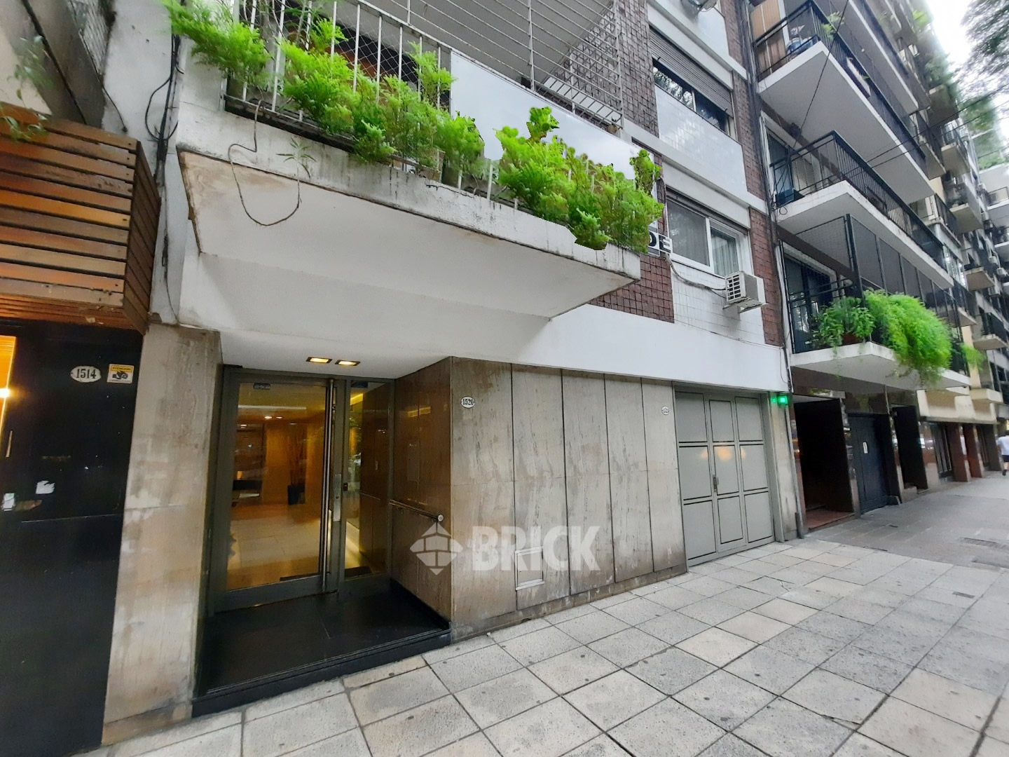 CORONEL DIAZ, AV. al 1500 Piso 5 29