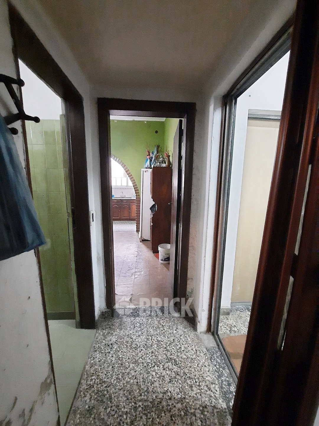 LAMADRID, AV. al 1600 16