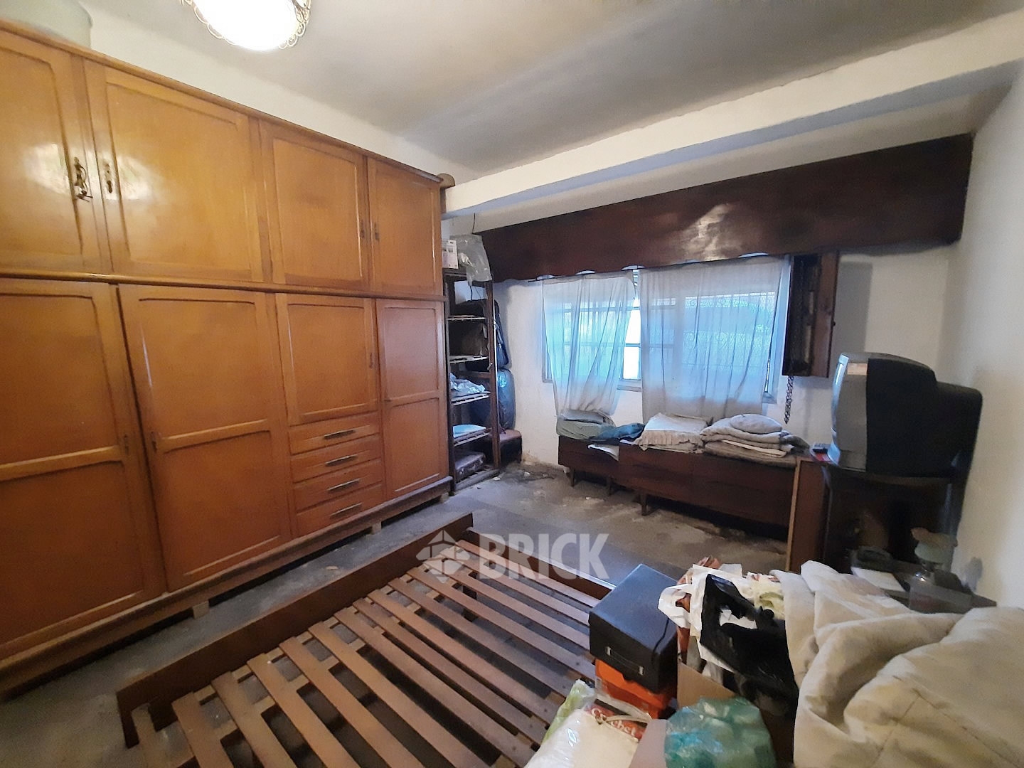 LAMADRID, AV. al 1600 19