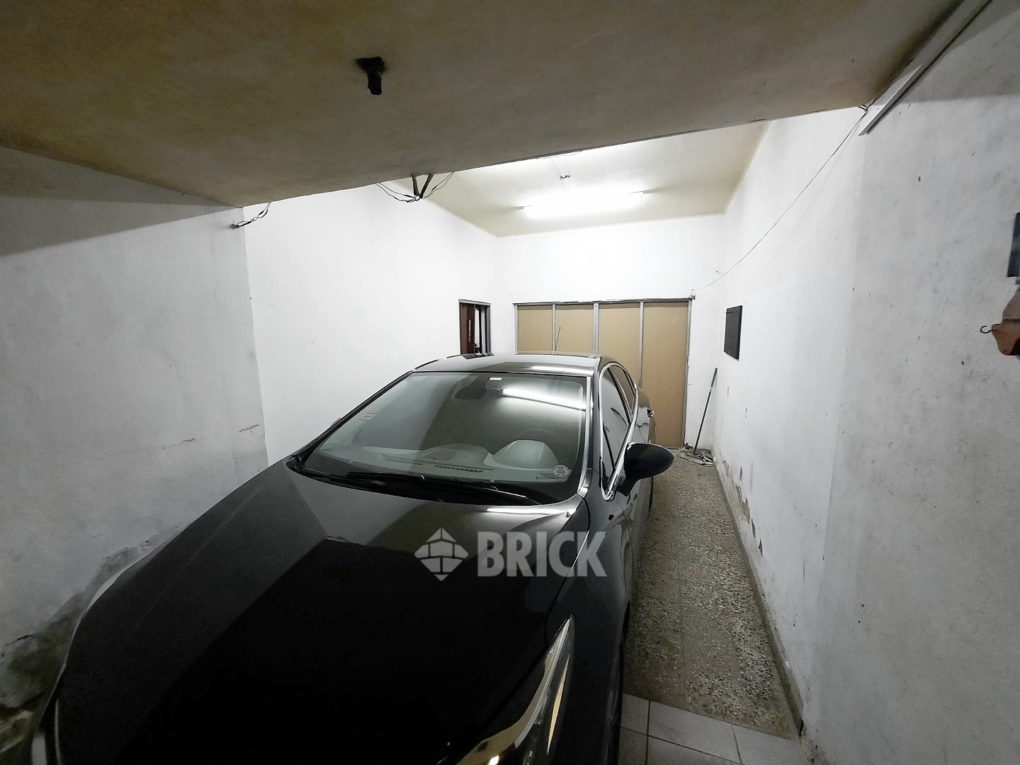 LAMADRID, AV. al 1600 22