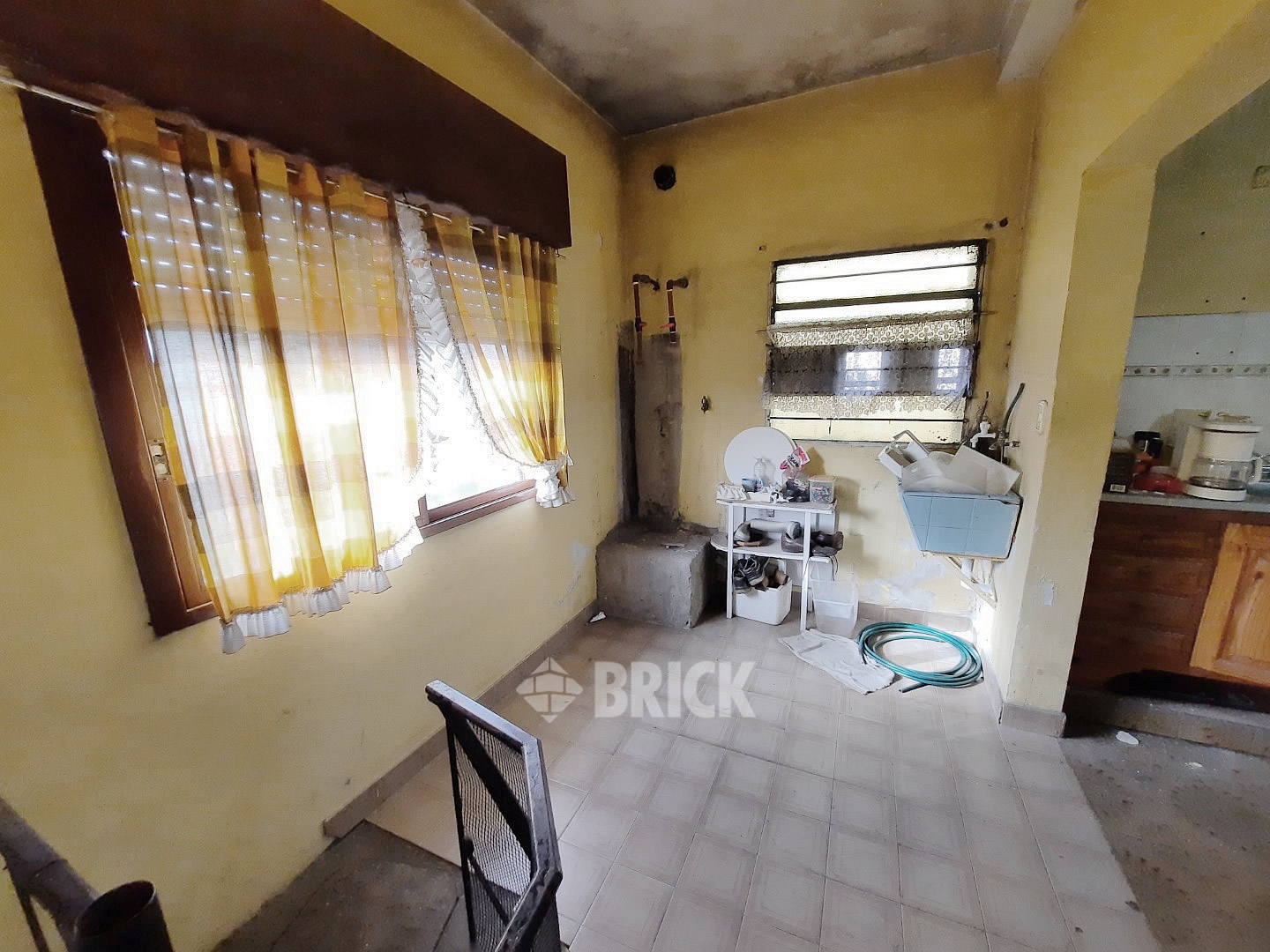 LAMADRID, AV. al 1600 29