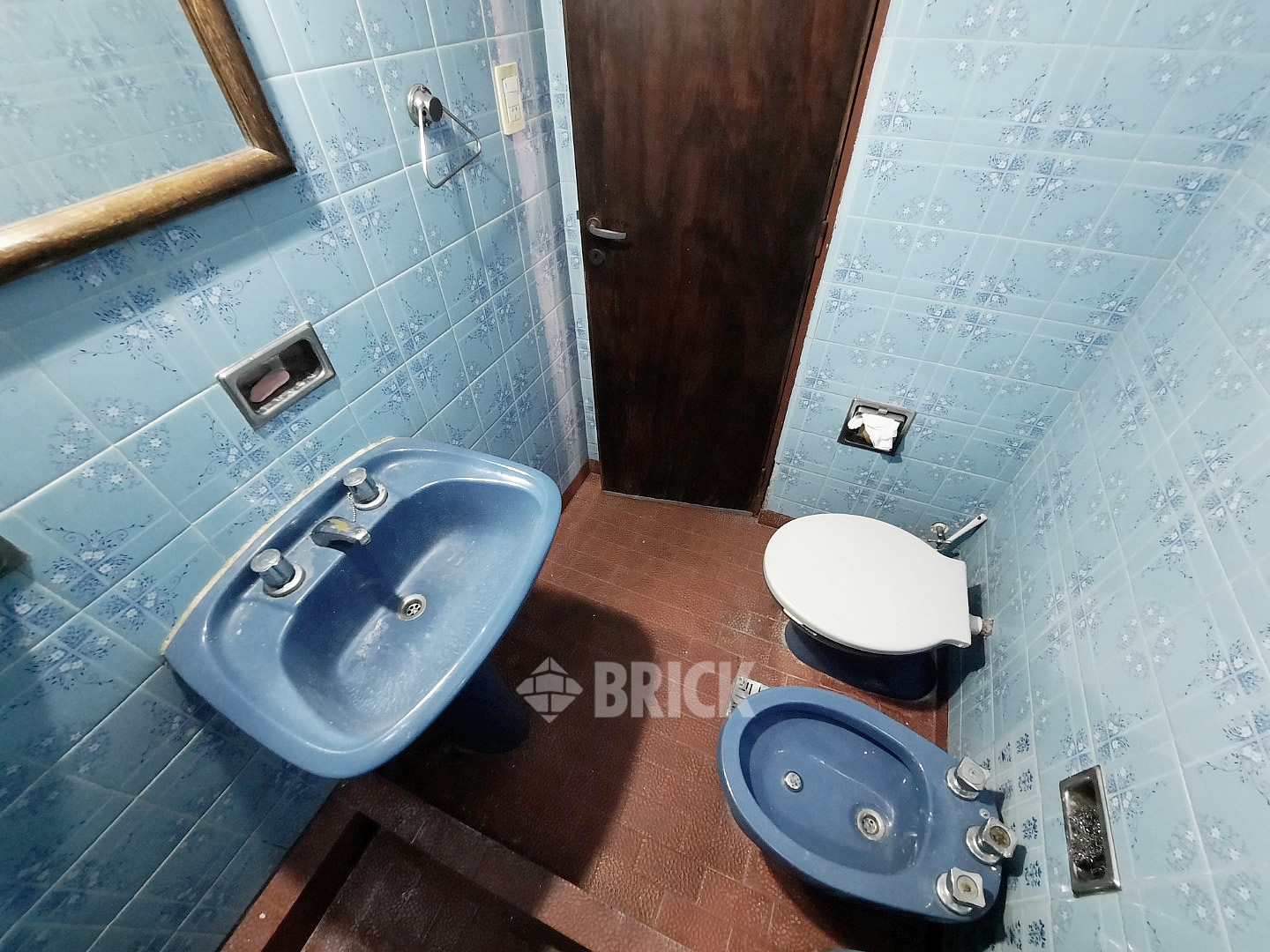 LAMADRID, AV. al 1600 40