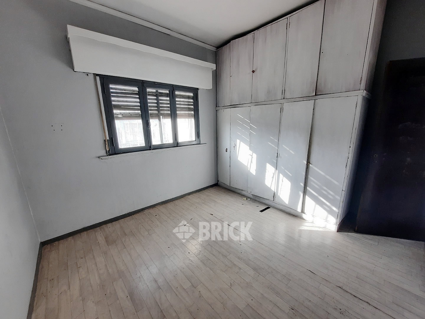 LAMADRID, AV. al 1600 41