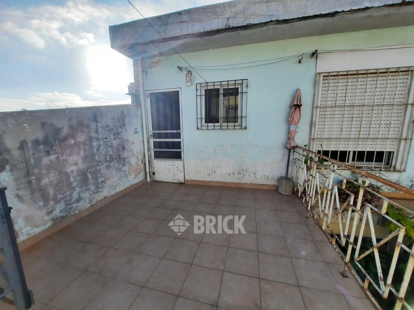 LAMADRID, AV. al 1600 45