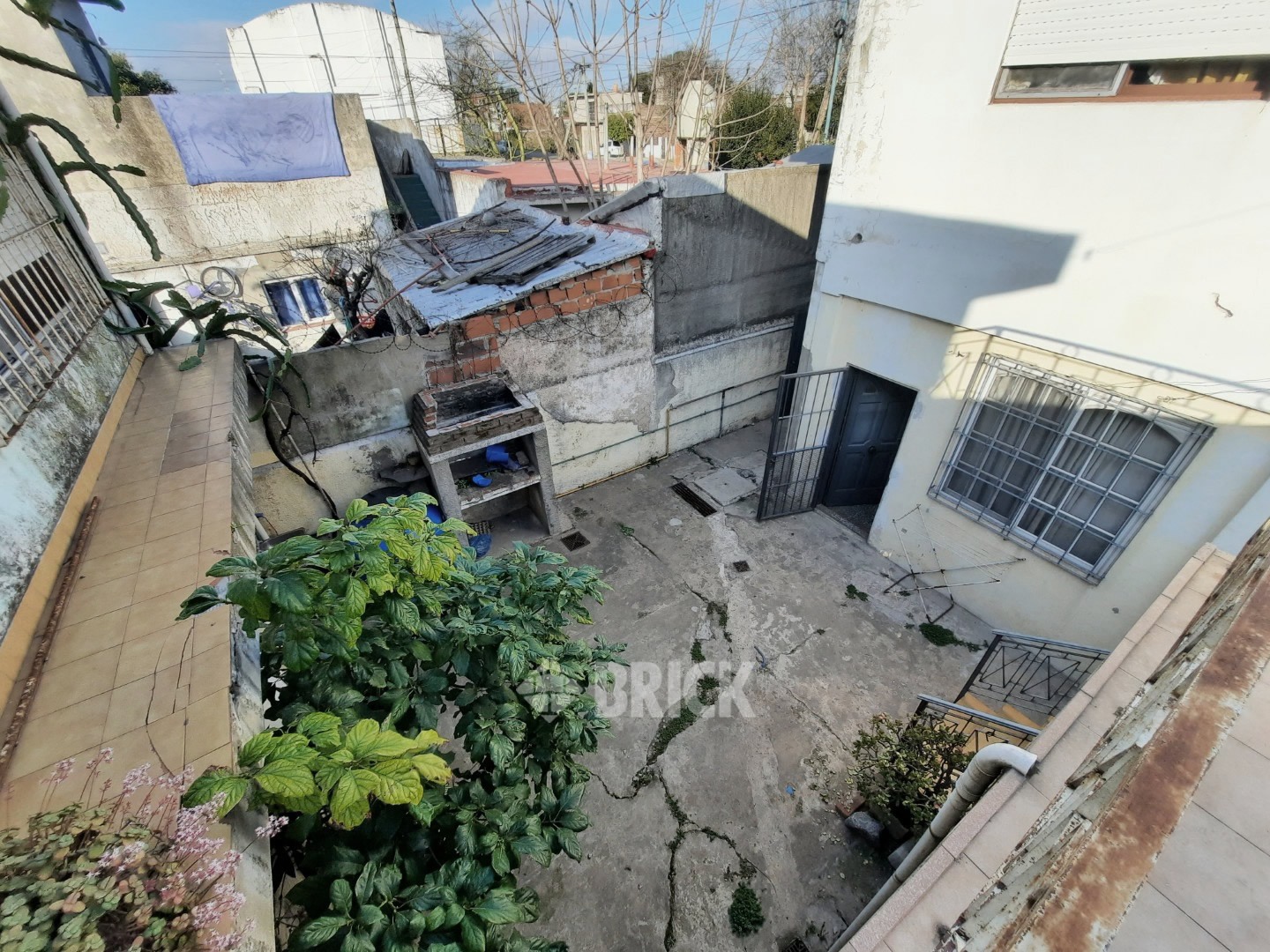 LAMADRID, AV. al 1600 46