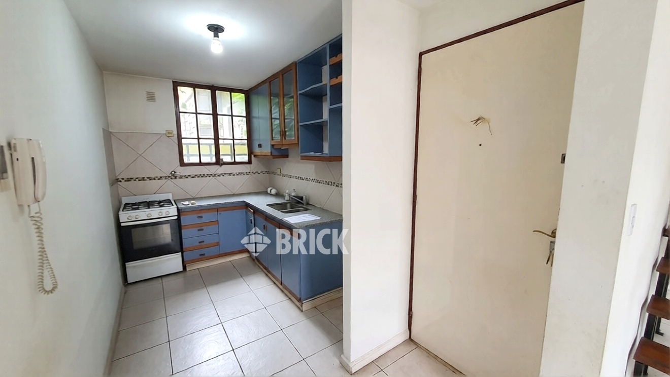 BORGES, JORGE LUIS al 2000 Piso 1 10