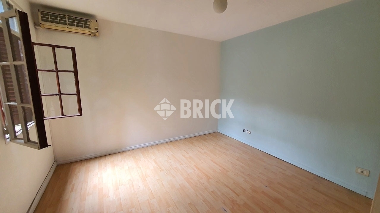 BORGES, JORGE LUIS al 2000 Piso 1 17