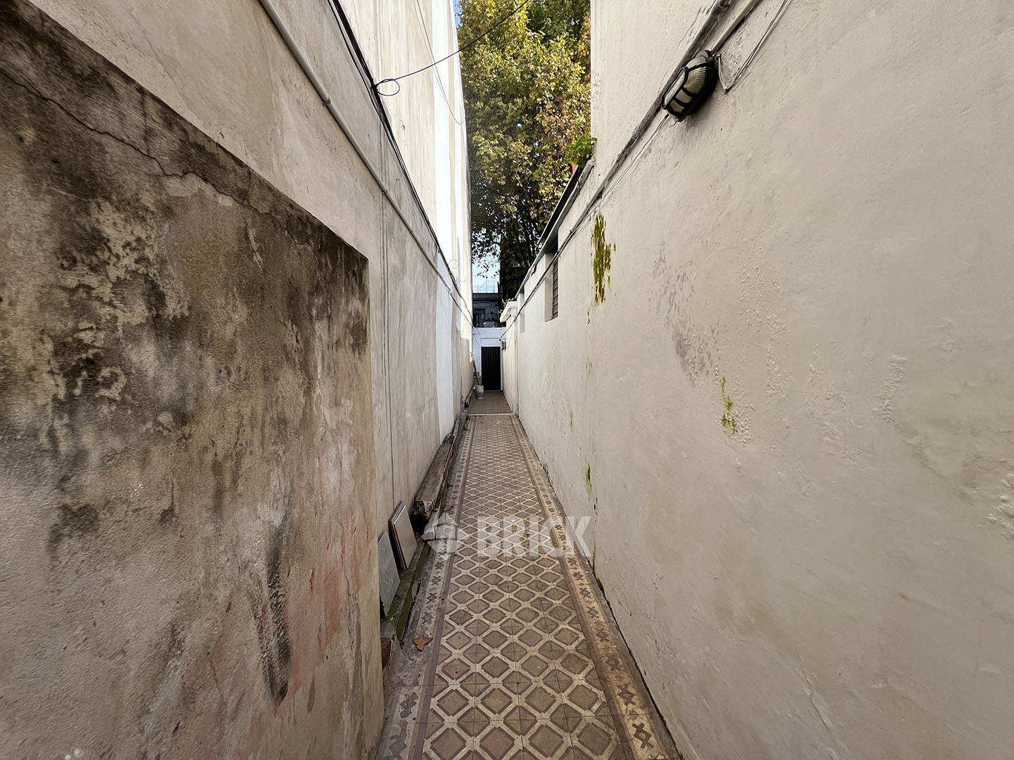 GIRARDOT al 100 Piso PB 12