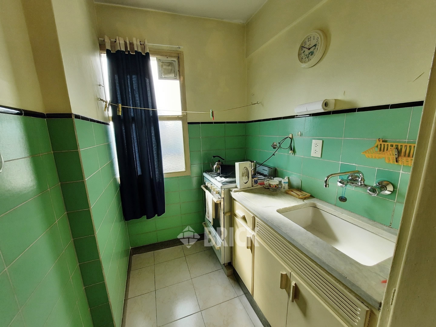 IRIGOYEN, BERNARDO DE al 1300 Piso 7 17